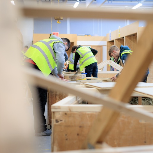 Leicester College Prospectus images of Construction